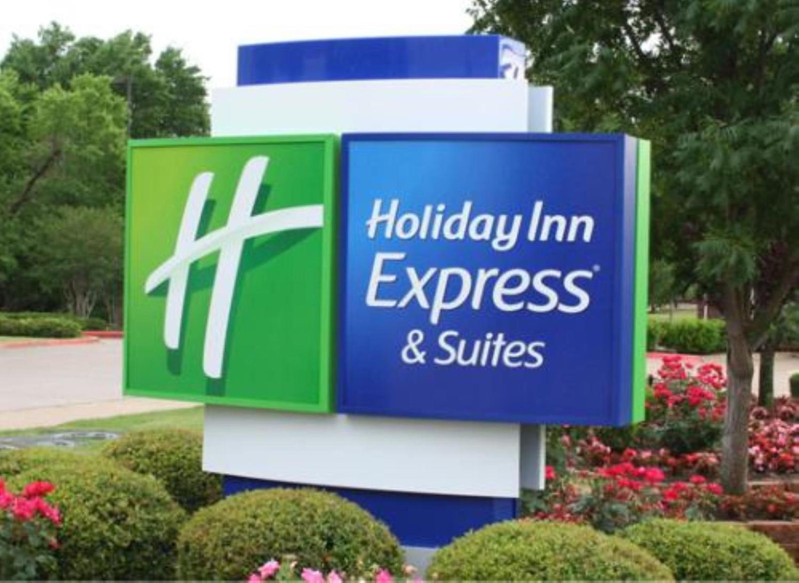 Holiday Inn Express Mobile I 65